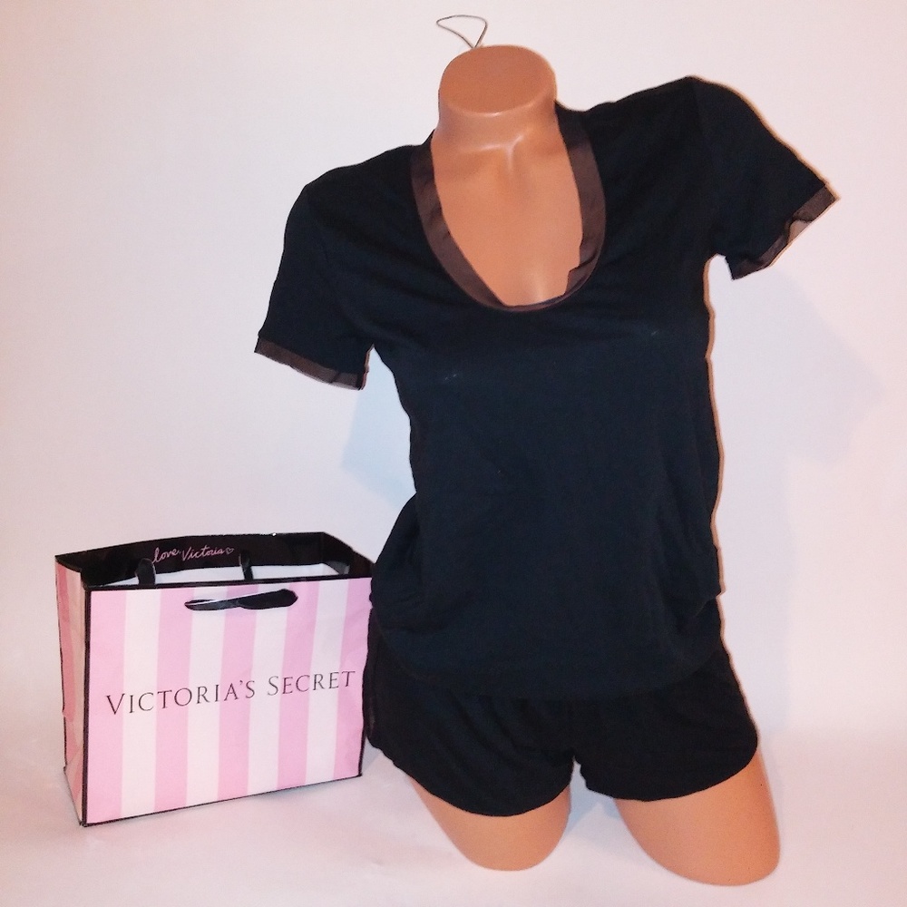Victoria Secret Pajama Set